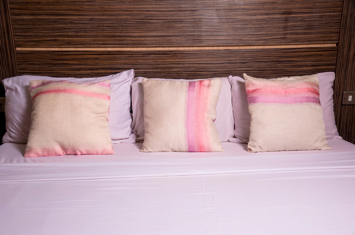 Image of SUPER EXECUTIVE